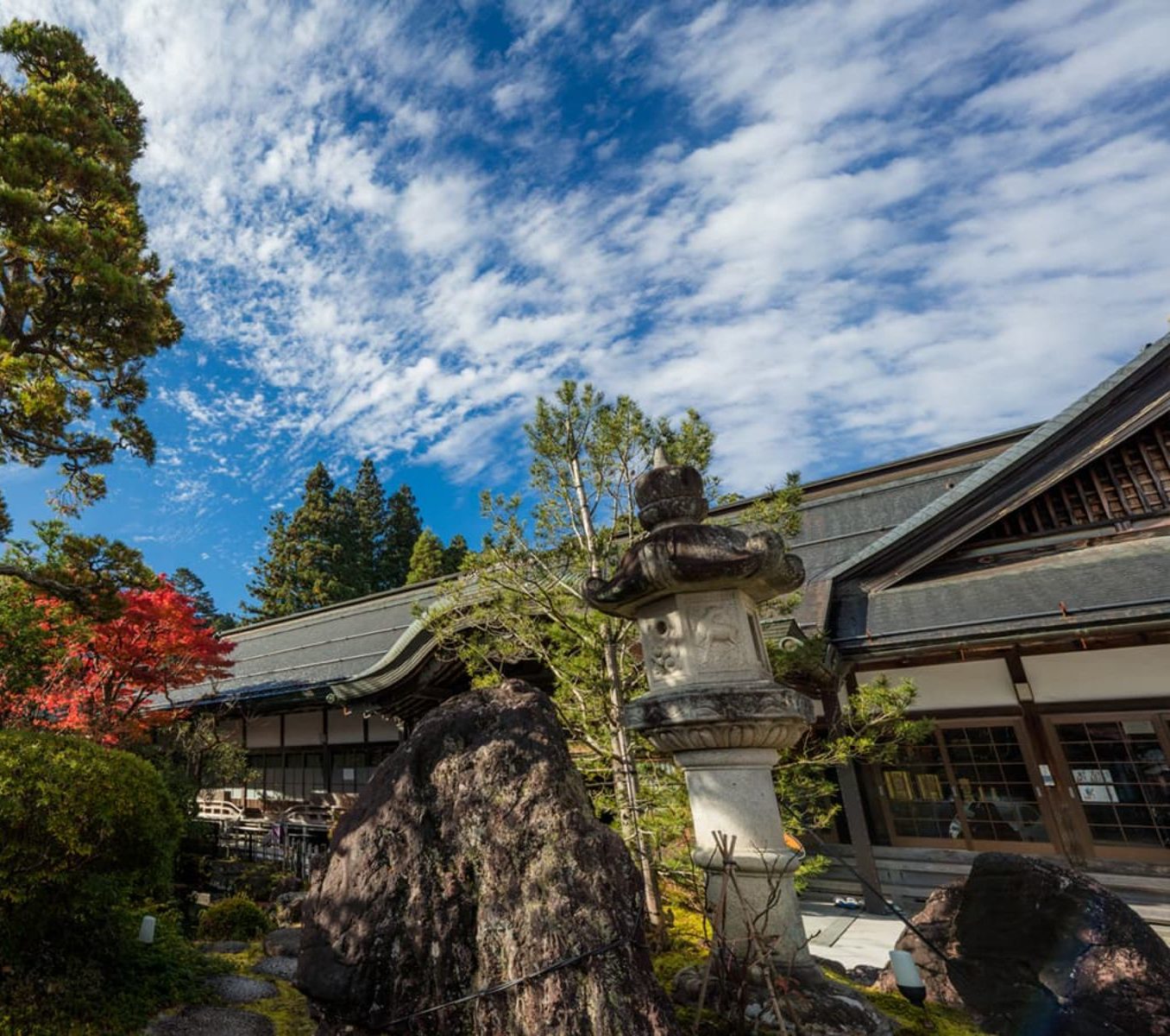 Rondreis Japan, Koyasan, Ekoin Temple buiten