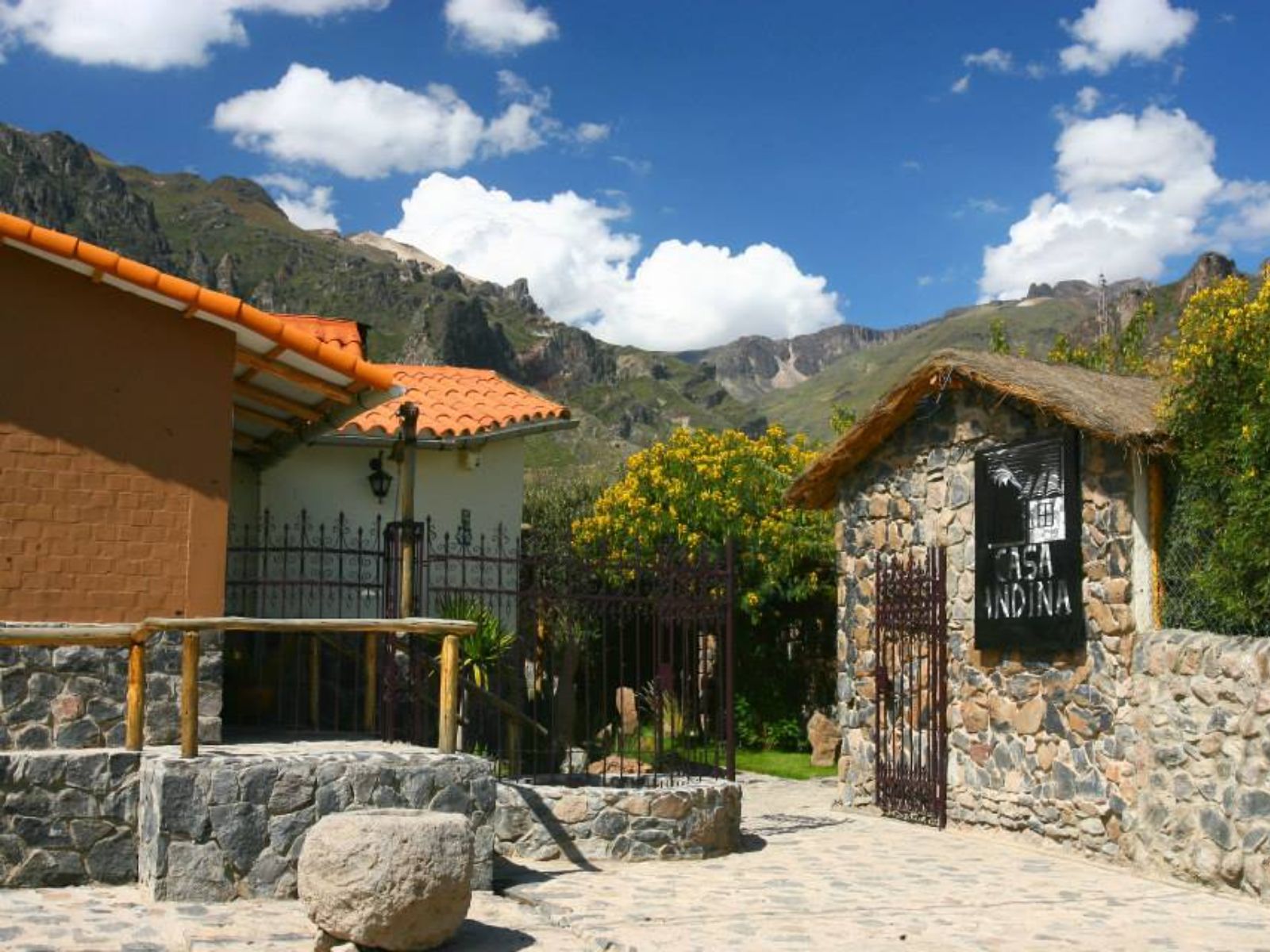 Rondreis Peru, Colca Canyon, Casa Andina Colca buitenaanzicht