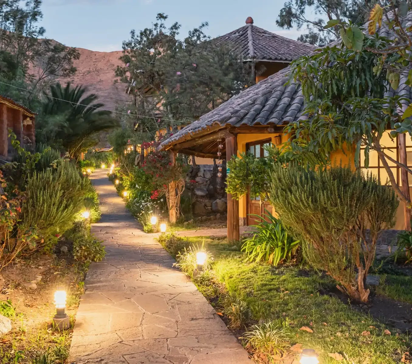 rondreis peru, urubamba ( sacred valley), andean wings valley - buitenaanzicht