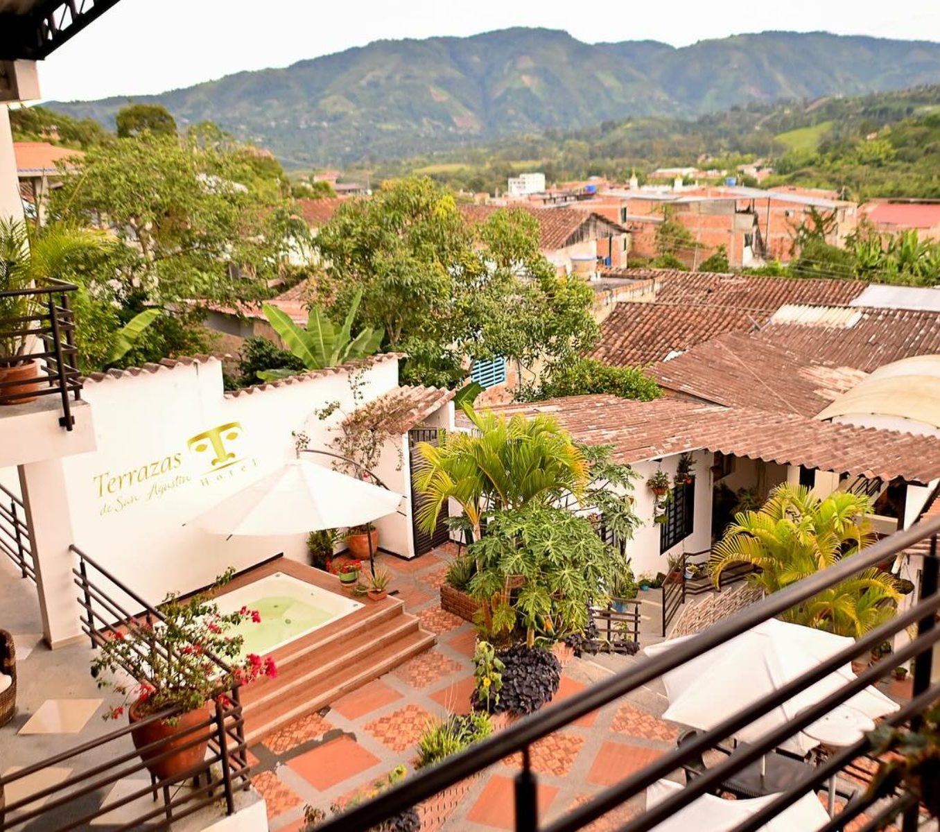 Rondreis Colombia, San Augustin, Terrazas de San Agustin - bovenaanzicht