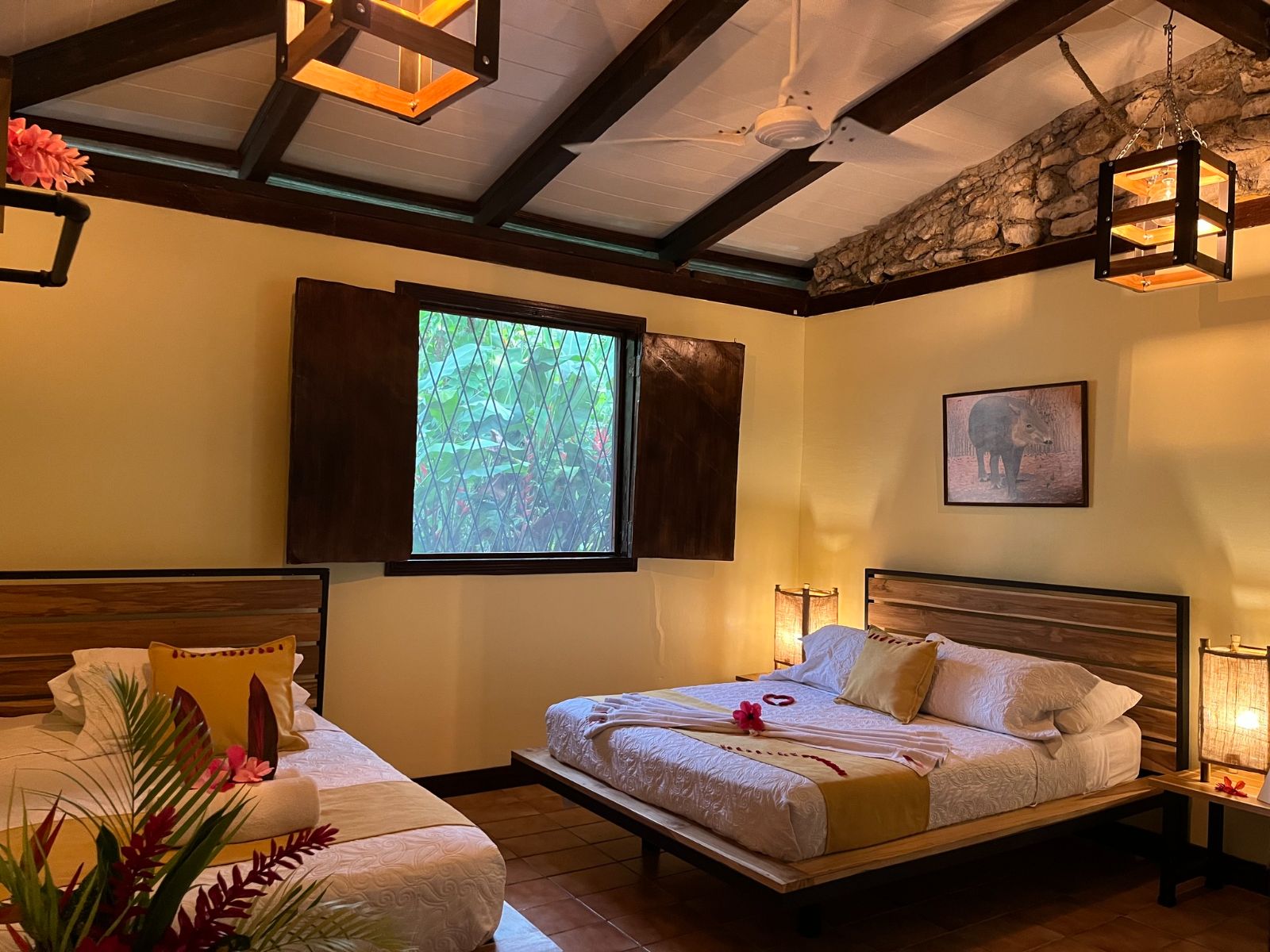 Rondreis Costa Rica, Cahuita, Atlantida Lodge, driepersoonskamer