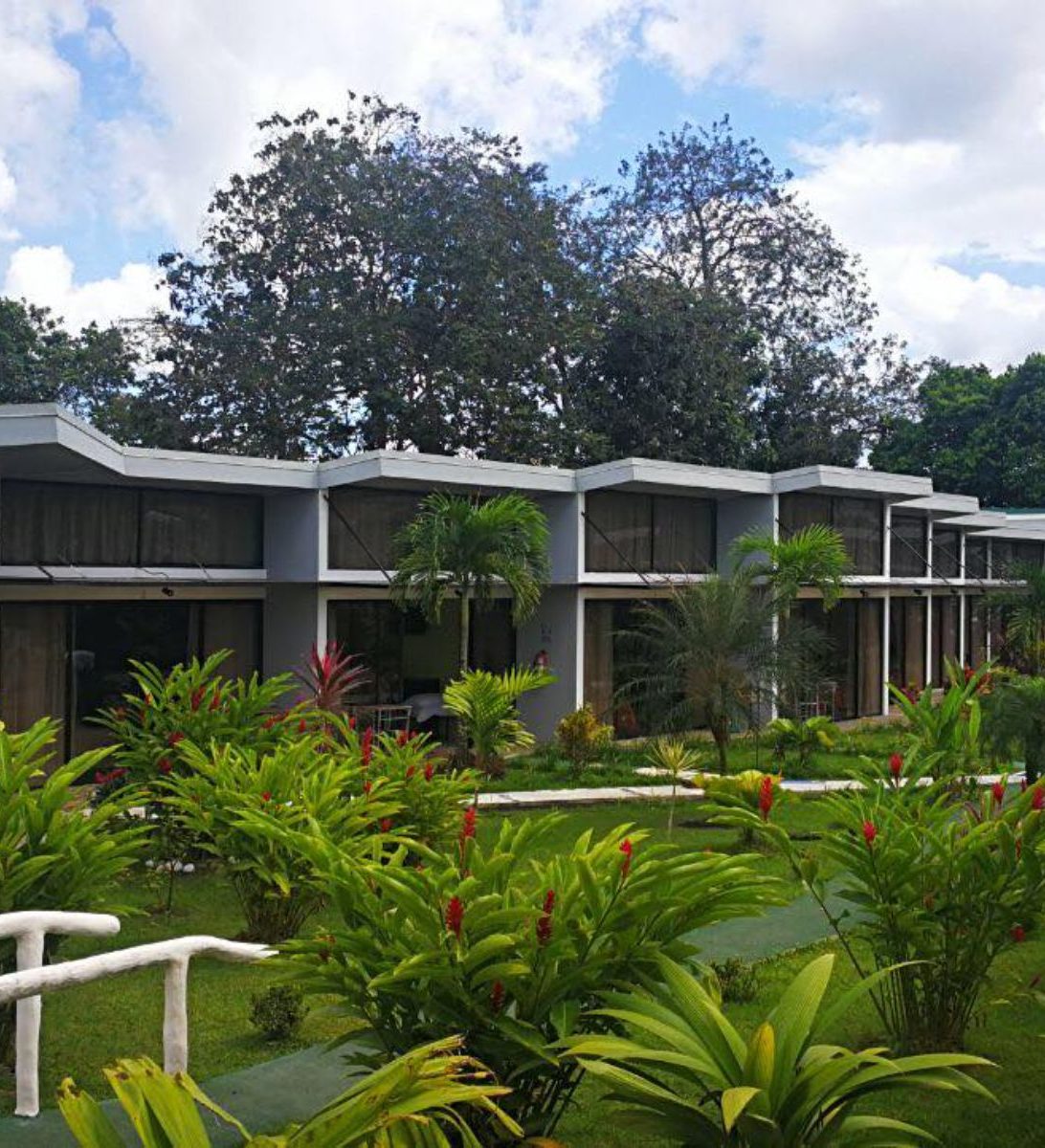 Rondreis Costa Rica, La Fortuna, Hotel Secreto, buitenaanzicht Rondreis Costa Rica, La Fortuna, Hotel Secreto, buitenaanzicht