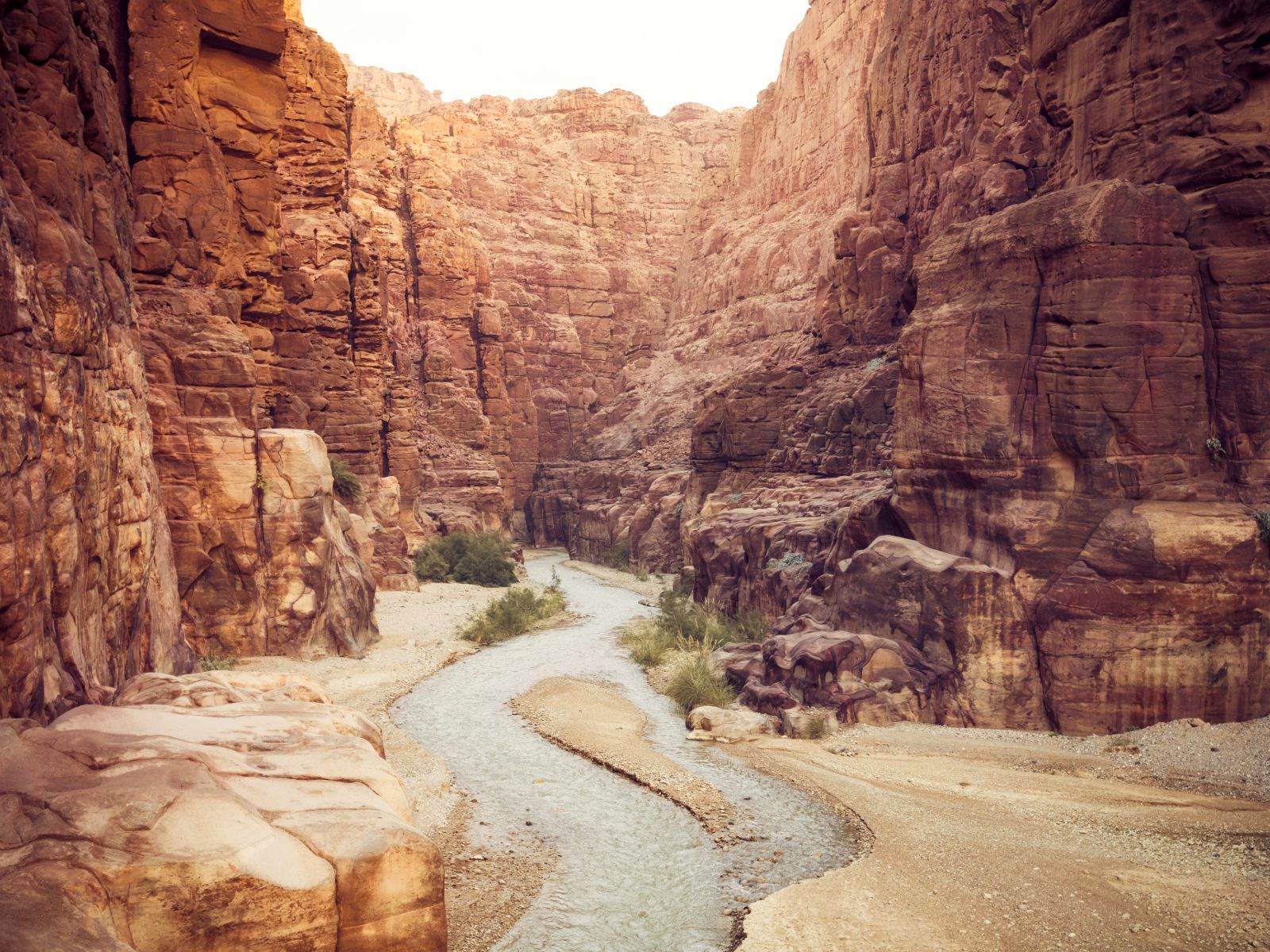 Rondreis Jordanië, Wadi Mujib van afstand