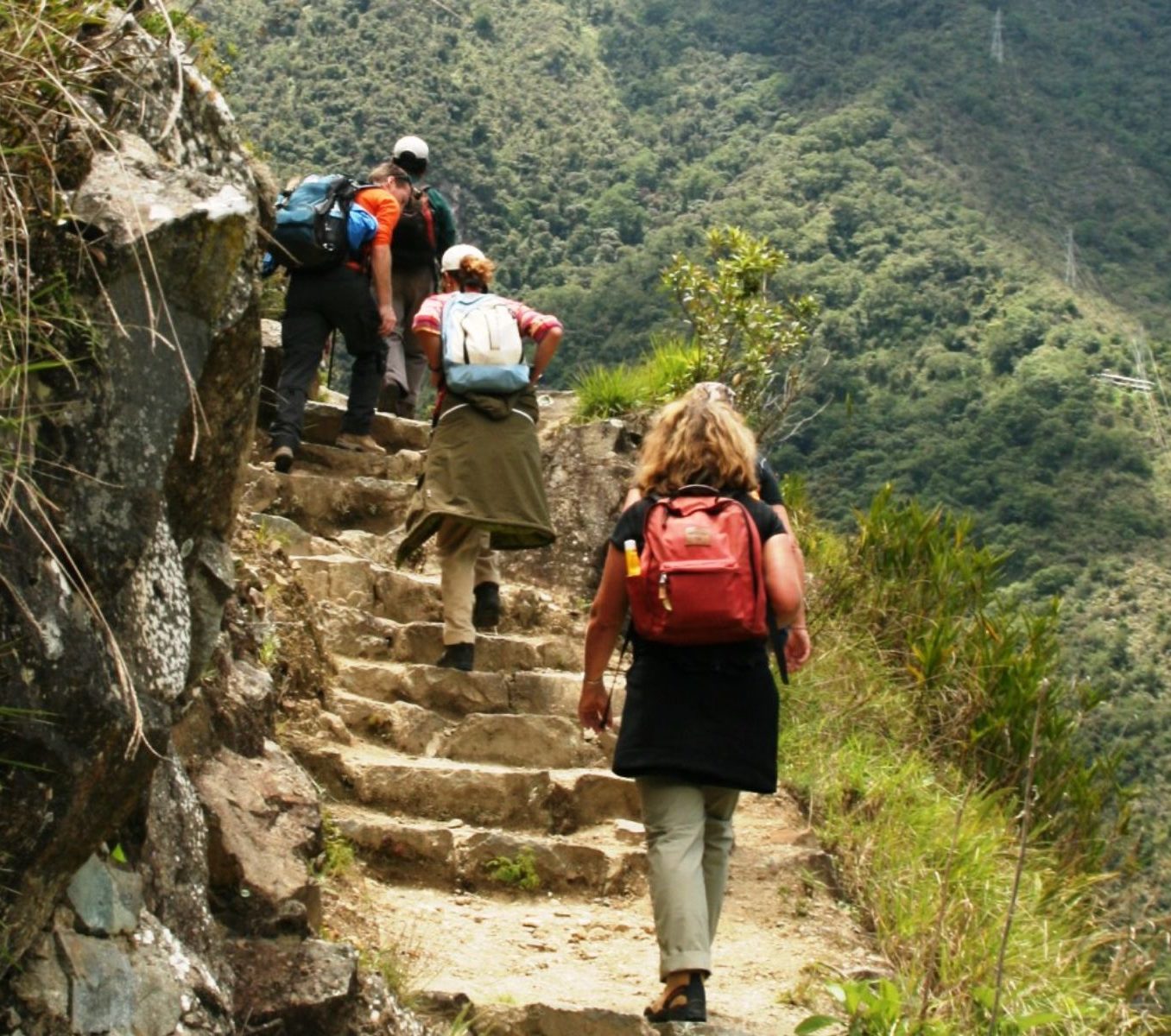 Rondreis Peru, inca trail Hike over trap groep mensen