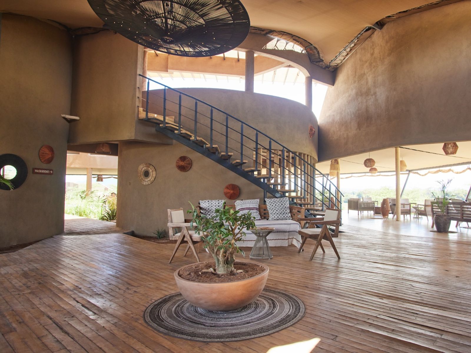 Rondreis Kenia, Buffalo Springs, Ashnil Surana, lobby