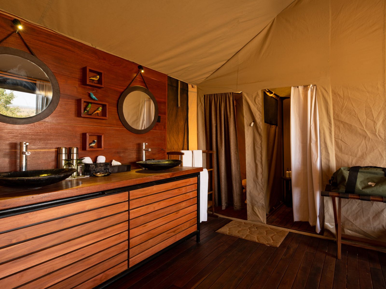 Rondreis Tanzania, Tarangire, Nyikani Tarangire Camp, badkamer 2