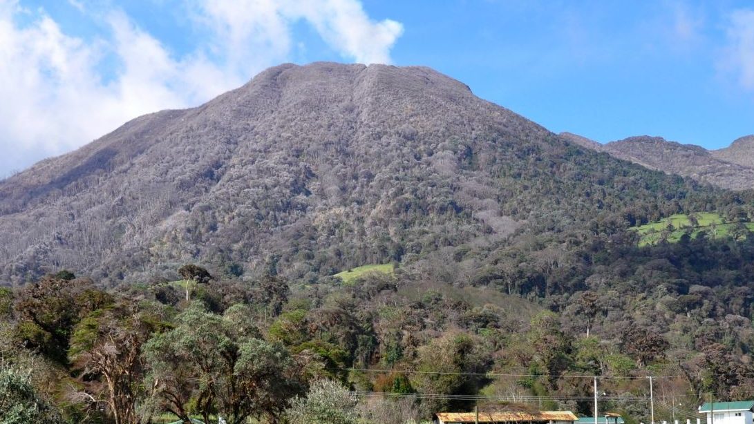 Rondreis Costa Rica, Turrialba, Vulkaan Turrialba overdag