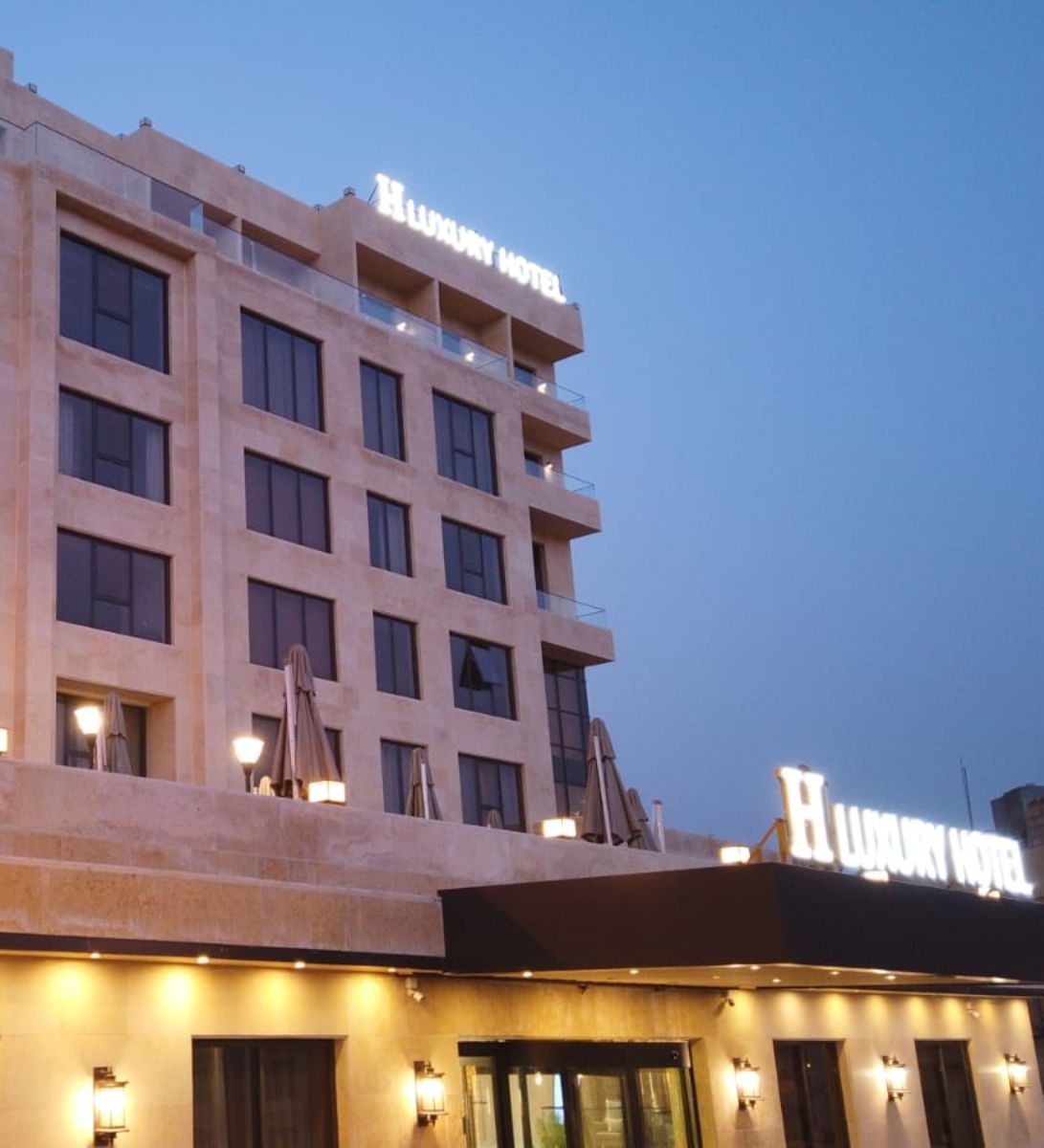 Rondreis Jordanië, Petra, H Luxury Hotel, buitenaanzicht hotel