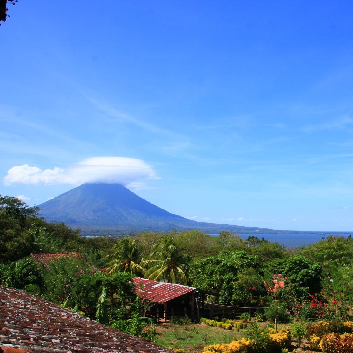 Rondreis Nicaraqua, Isla de Ometepe, uitzicht op vulkaan