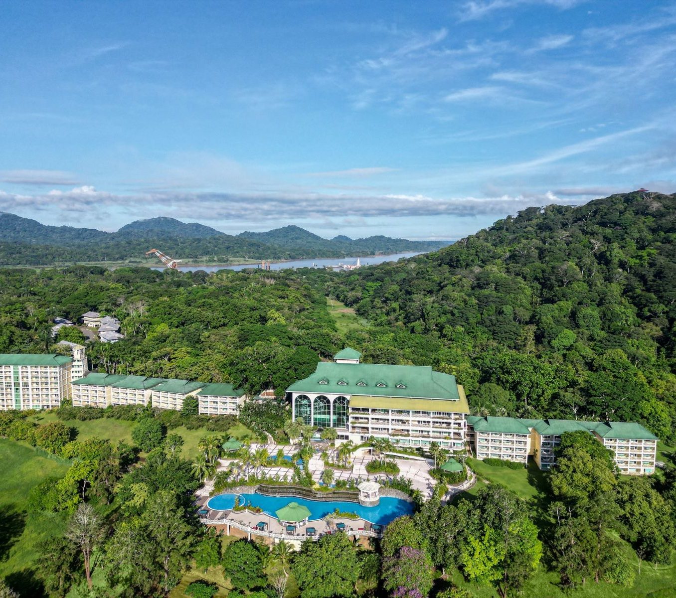 Rondreis Panama, Nationaal park Soberanía (Gamboa), Gamboa Rainforest Resort, bovenaanzicht resort