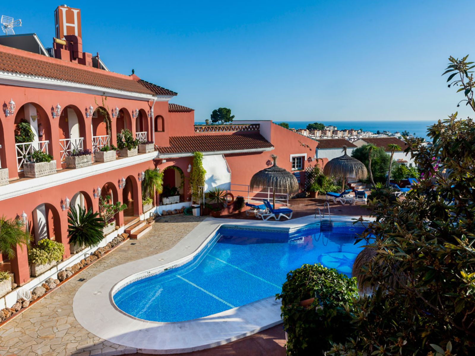 Rondreis Nicaragua, Esteli, Hotel Los Arcos, zwembad