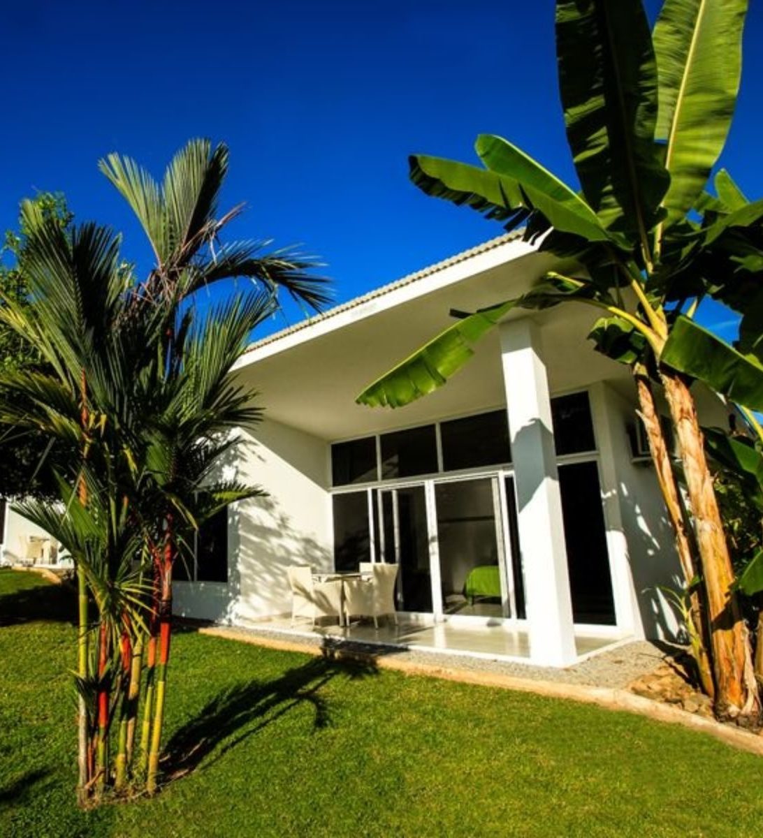 Rondreis Panama, Boca Chica, Bocas del Mar, buitenaanzicht verblijf