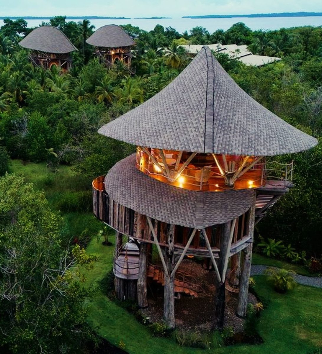Rondreis Panama, Bocas del Toro, Nayara Bocas del Toro, tree houses