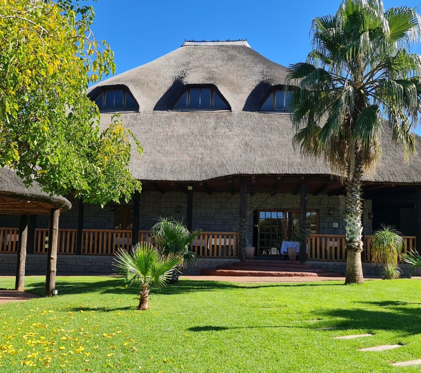 Rondreis Zuid-Afrika, Kimberley, Kalahari Lodge, buitenaanzicht