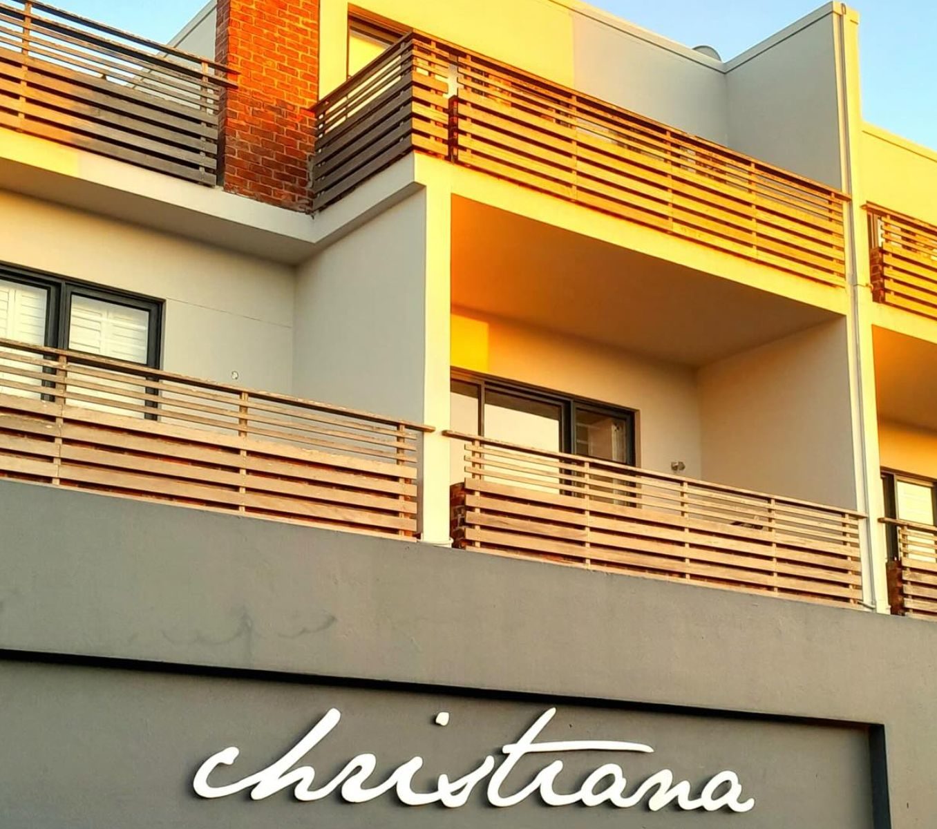 Rondreis Zuid-Afrika, Plettenberg Bay, Christiana Lodge, buitenaanzicht
