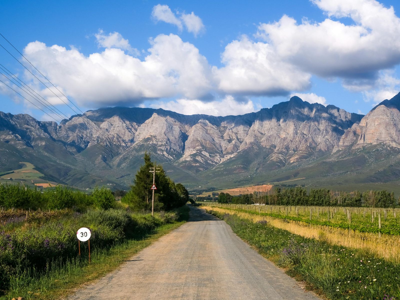 Rondreis Zuid-Afrika, Swellendam, weg met uitzicht op de bergen
