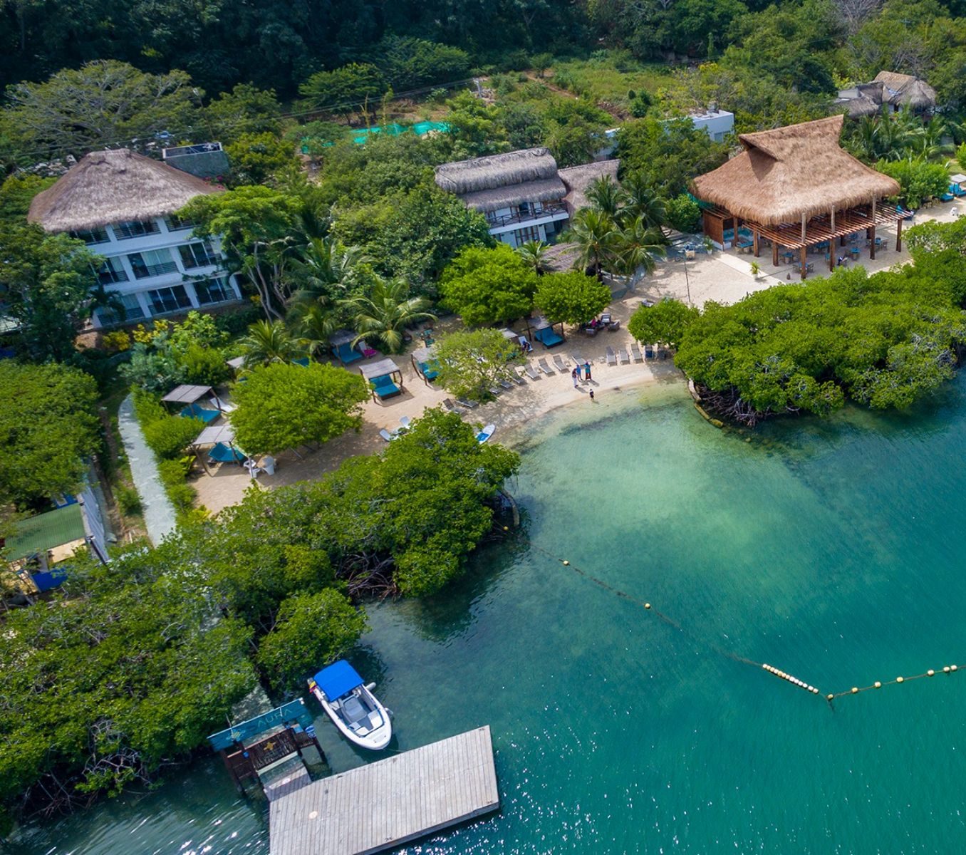 rondreis colombia isla de baru auro hotel by sport baru hotel bovenaanzicht