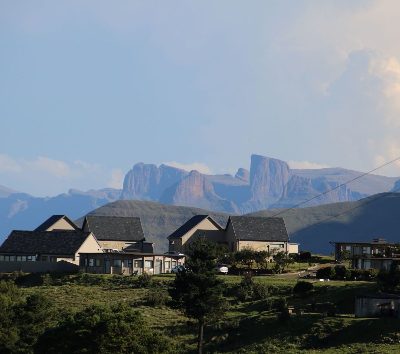 Rondreis Zuid-Afrika, Drakensberg, Witsieshoek Mountain lodge, overzicht omgeving lodge