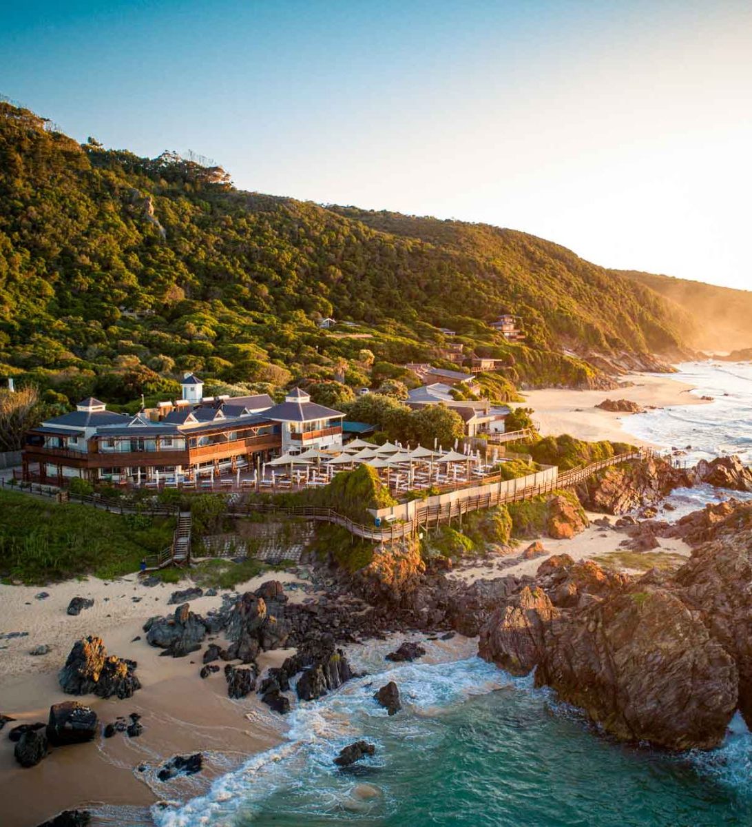 Rondreis Zuid-Afrika, Plettenberg Bay, Singing Kettle Beach Lodge, bovenaanzicht Beach Lodge Rondreis Zuid-Afrika, Plettenberg Bay, Singing Kettle Beach Lodge, bovenaanzicht Beach Lodge
