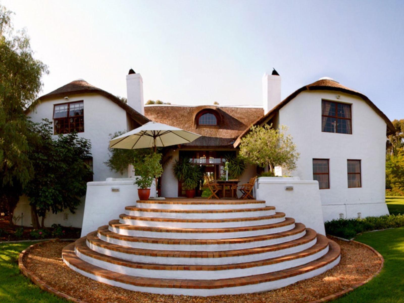 Rondreis Zuid-Afrika, Stellenbosch, Marianne Wine Estate, vooraanzicht accommodatie