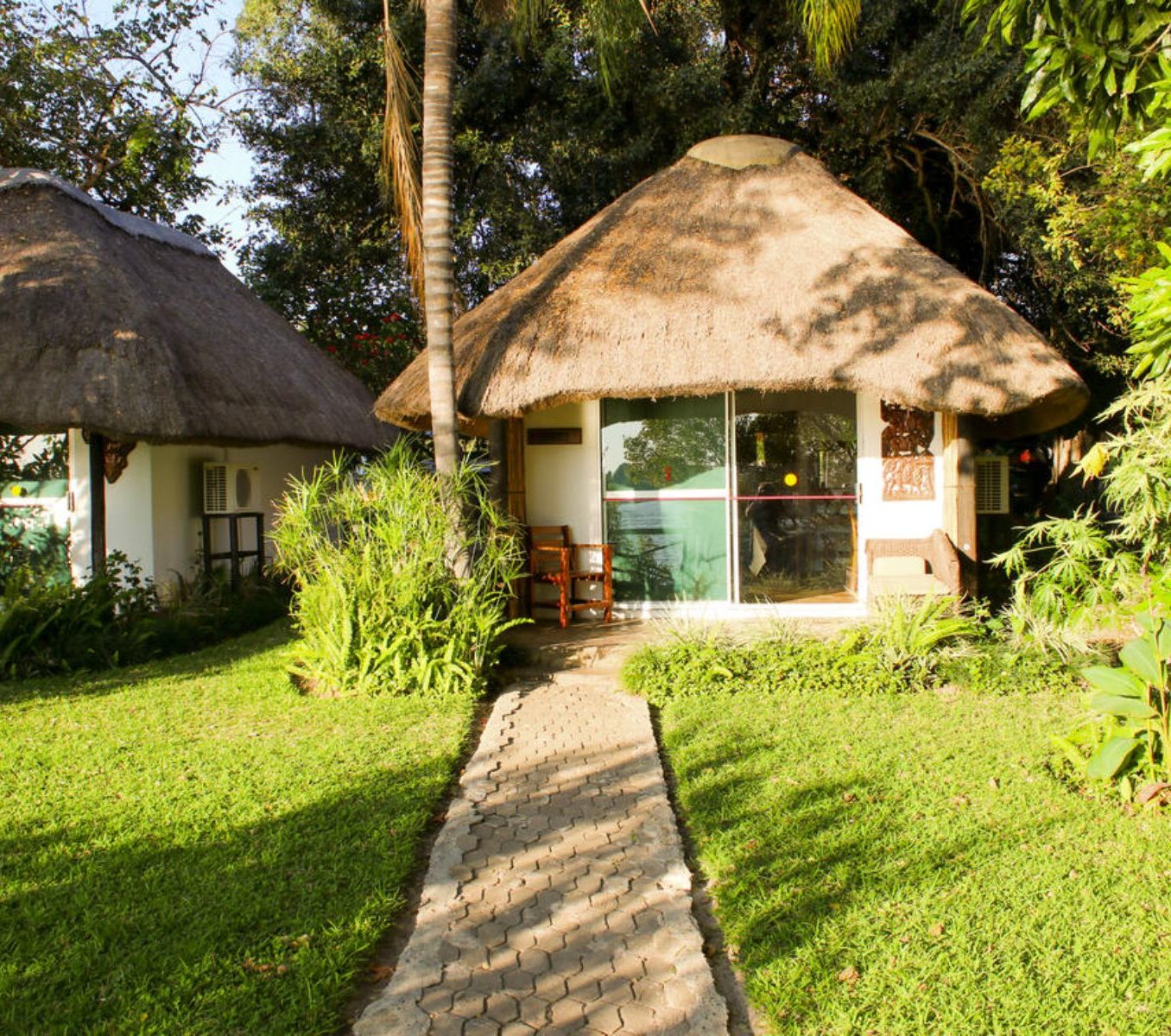 Rondreis Namibië, Katima Mulilo, Caprivi River Lodge, buitenaanzicht
