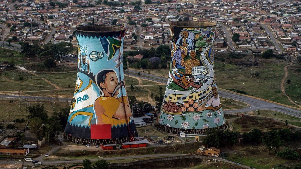 Rondreis Zuid-Afrika, Johannesburg, Orlando Towers in township Soweto